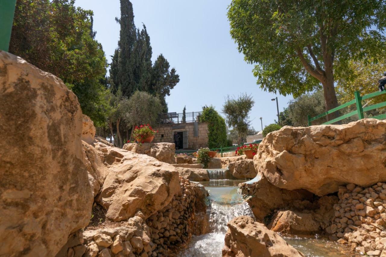 Art Apartment In Mamila Jerusalem Exterior foto